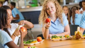 How Many Calories Should A 14 Year Old Eat? 18 Things To Know